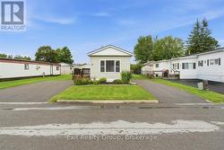 14 NIGHTINGALE LANE Quinte West (Sidney Ward), ON K8N 4Z3