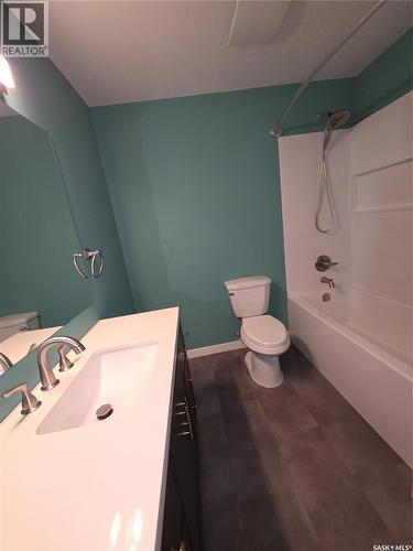 203 445 Pendygrasse Road, Saskatoon, SK 