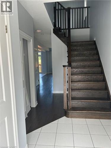 90 RAYMOND Road Unit# 15 , Ancaster, Ontario L9K 0J6 5
