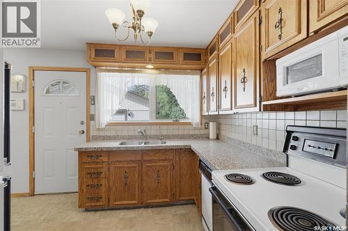 16 Yarnton Crescent, Regina, SK 