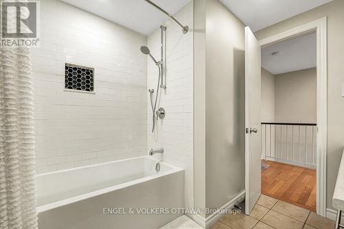 381 Verdon Private, Ottawa, ON 