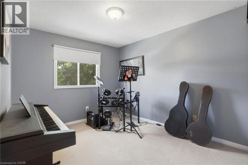 2055 Hunters Wood Drive, Burlington, ON 