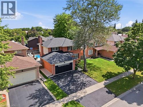 2055 Hunters Wood Drive, Burlington, ON 