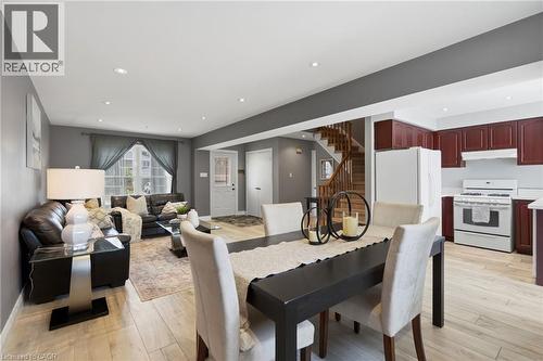 2055 Hunters Wood Drive, Burlington, ON 