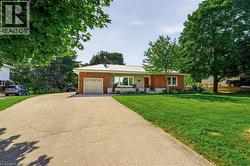 670 THOMPSON Road Flamborough, ON L0R 2B0
