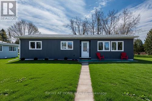 1 SOUTH BOULEVARD  Innisfil, ON L9S 1L7