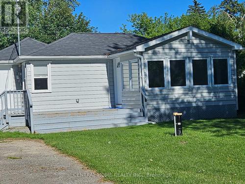 27 BLUE HERON DRIVE  Georgina, ON L0E 1N0