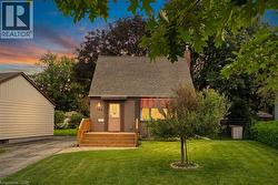 160 LORNE Crescent  Kitchener, ON N2M 3Y5