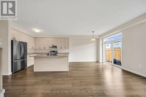 82 Prest Way, Centre Wellington, ON 
