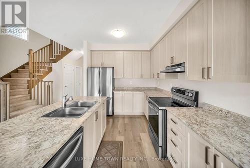 82 Prest Way, Centre Wellington, ON 