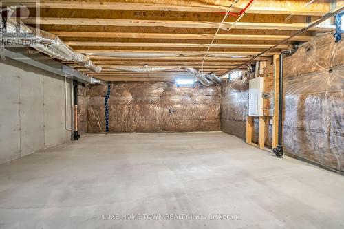 82 Prest Way, Centre Wellington, ON 