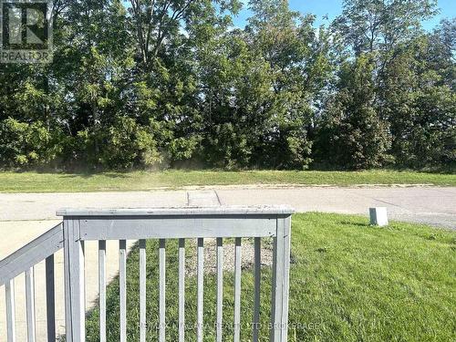 UNIT 1 - 11 URSULA AVENUE , St. Catharines (Burleigh Hill), Ontario L2T 1S9 3