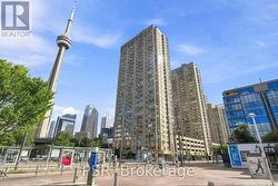 702 - 270 QUEENS QUAY W Toronto, ON M5J 2N4