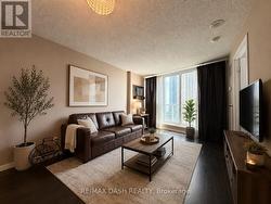 1506 - 208 QUEENS QUAY W Toronto, ON M5J 2Y5