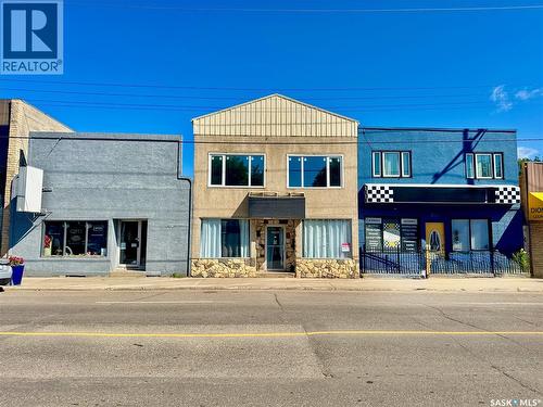 212 33Rd Street W, Saskatoon, SK 