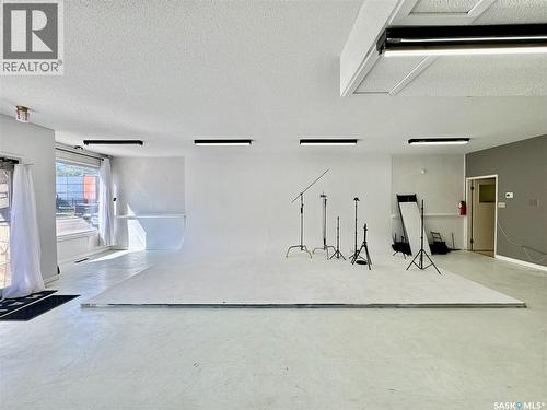 212 33Rd Street W, Saskatoon, SK 