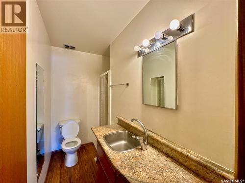 212 33Rd Street W, Saskatoon, SK 