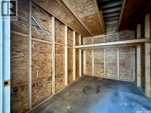 212 33Rd Street W, Saskatoon, SK 