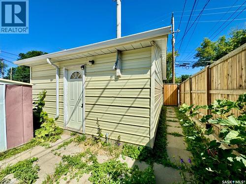 212 33Rd Street W, Saskatoon, SK 
