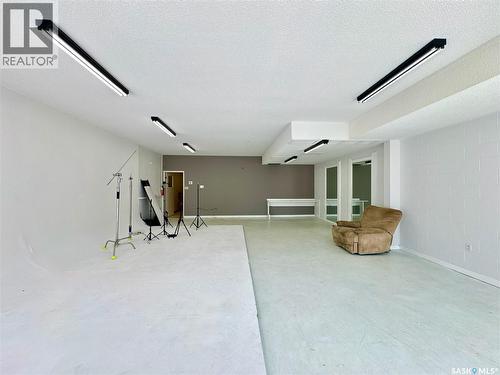 212 33Rd Street W, Saskatoon, SK 