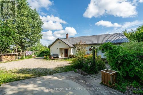 323199 Durham Road E, West Grey, ON 
