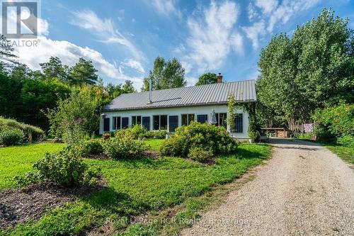 323199 Durham Road E, West Grey, ON 
