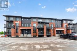225 STARDUST PRIVATE Ottawa, ON K1T 3W6