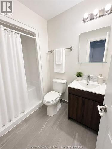 521 CAMPBELL AVENUE , Windsor, Ontario N9B 2H5 3