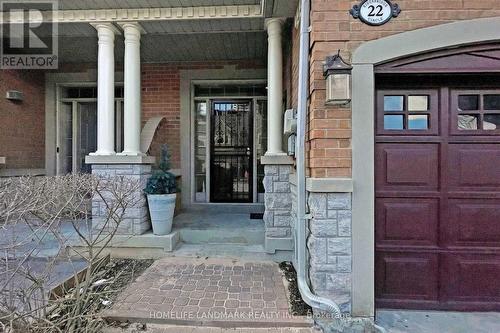 22 KINGSBRIDGE CIRCLE , Vaughan, Ontario L4J 8N7 2