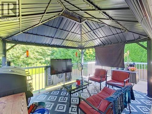 4865 Harvie Ave, Powell River, BC 