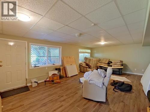 4865 Harvie Ave, Powell River, BC 
