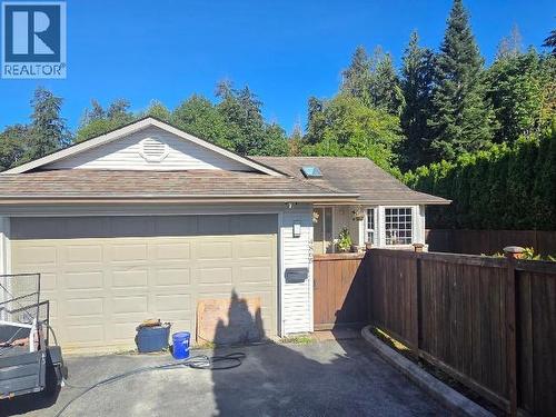 4865 Harvie Ave, Powell River, BC 