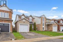 1815 DALHOUSIE CRESCENT  Oshawa, ON L1G 8C5