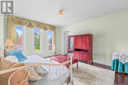 2145 Oneida Crescent, Mississauga, ON 