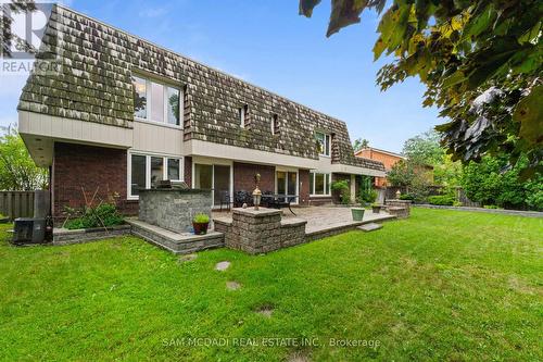 2145 Oneida Crescent, Mississauga, ON 