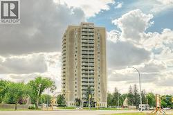 801 3520 Hillsdale STREET  Regina, SK S4S 5Z5