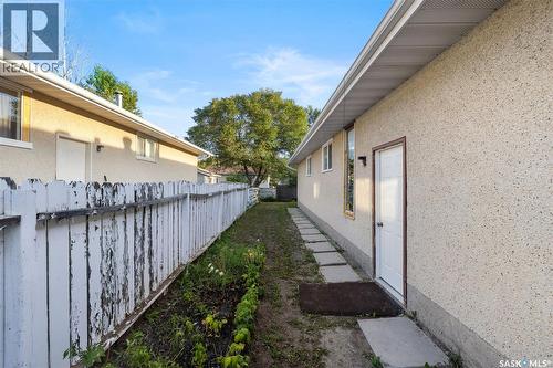 139 Thomson Avenue, Regina, SK 