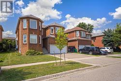 52 LEEWARD DRIVE Brampton, ON L6S 5V8