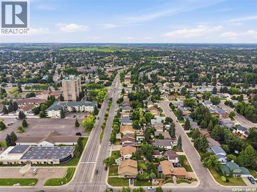 1718 Mckercher Drive, Saskatoon, SK 