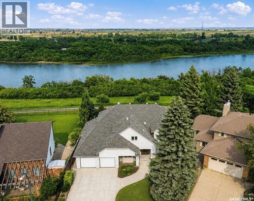 323 Mallin Crescent, Saskatoon, SK 