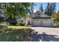 3983 Lakevale Place Kelowna, BC V1W 3Z5