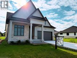 15 OAKLEY Drive Niagara-On-The-Lake, ON L0S 1J0