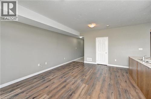 102 Wheat Lane, Kitchener, ON 