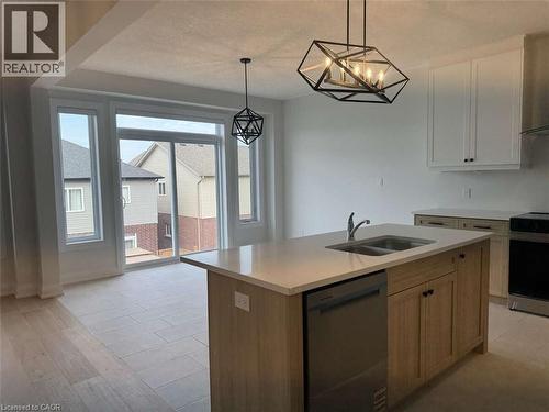348 CANADA PLUM Street , Waterloo, Ontario N2K 0H9 5