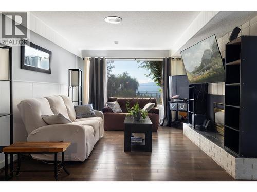 1035 Toovey Road, Kelowna, BC 
