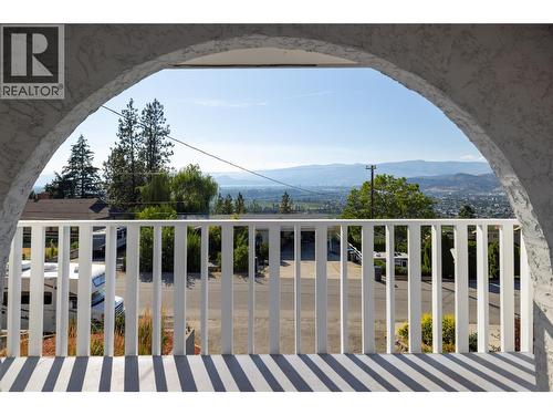 1035 Toovey Road, Kelowna, BC 