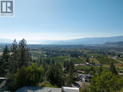 1035 Toovey Road, Kelowna, BC 
