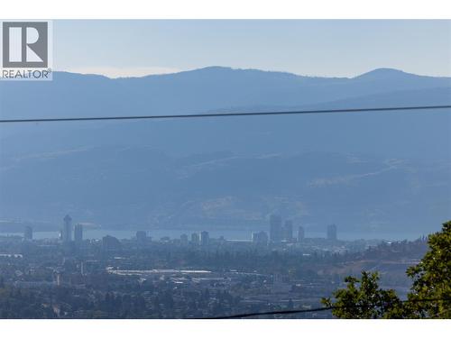 1035 Toovey Road, Kelowna, BC 