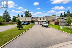 48 DUNTHORNE COURT Toronto, ON M1B 2S9
