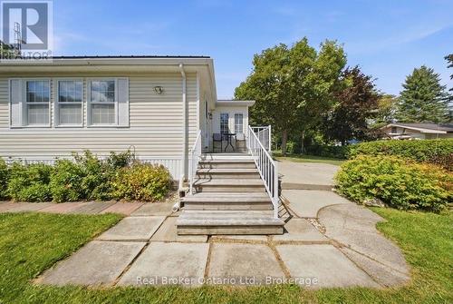 428 Pine Pass, Centre Wellington, ON 